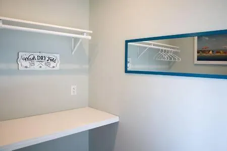 Apartment Modern 2br Ocean Block Walk To The *