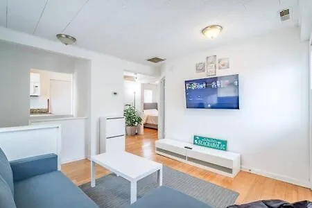 Modern 2br Ocean Block Walk To The Apartment Ocean Stadt