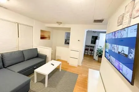 Modern 2br Ocean Block Walk To The *
