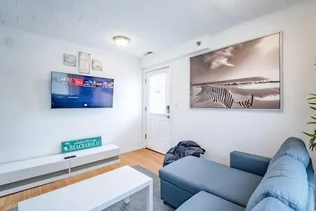 Modern 2br Ocean Block Walk To The